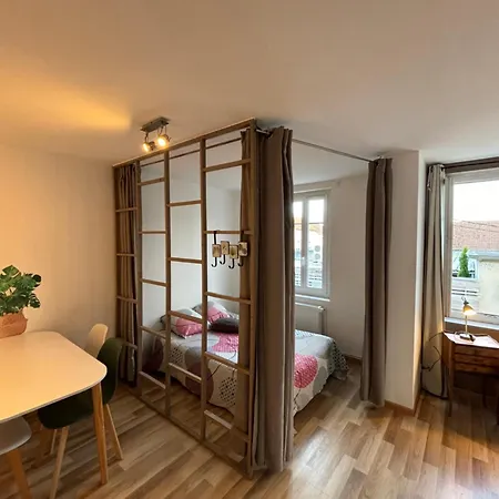Sejour Charmant A Apartment